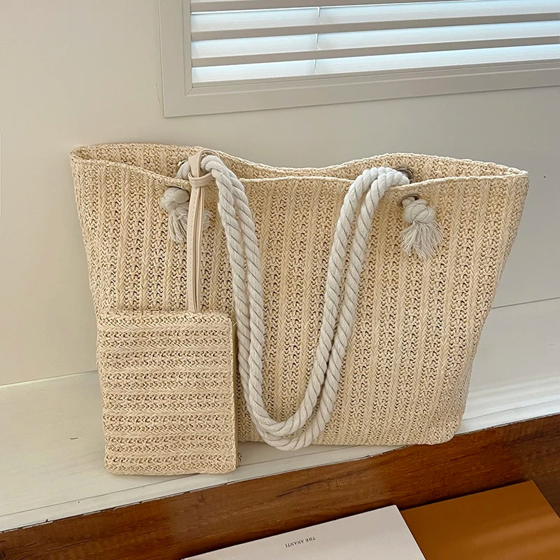 Bolso estilo rafia grande con neceser✨👜