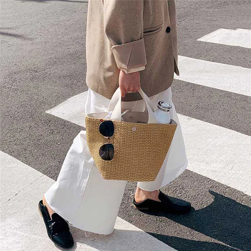 Bolso efecto rafia con asas de tela